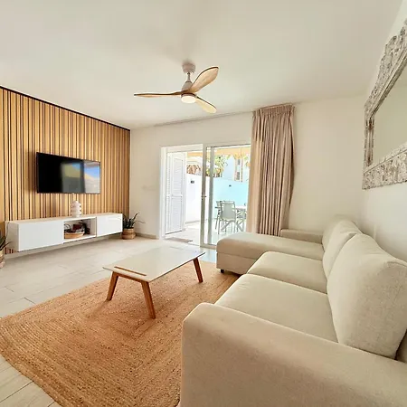 Semesterbostad Chill Out House Callao Salvaje